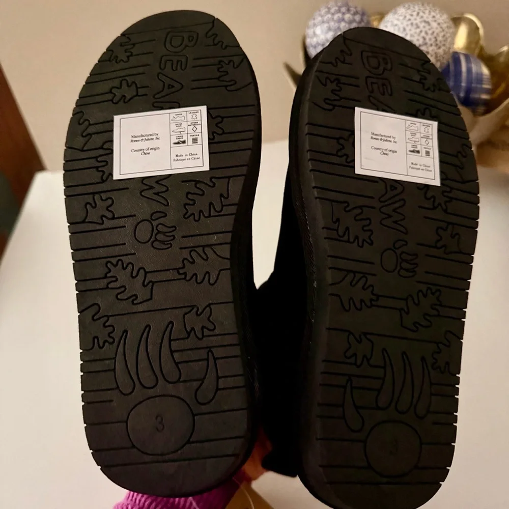 NWT BEARPAW Kiara Winter Boots from Finish Line (Kid size 3)